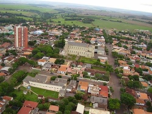ESTA E A CIDADE DE ARAPONGAS NO PARANA